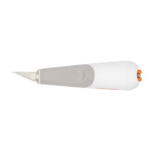 Fiskars Heavy-Duty Easy Change Knife with #2 Blade, designed for precision cutting, features an ergonomic handle and quick blade change.