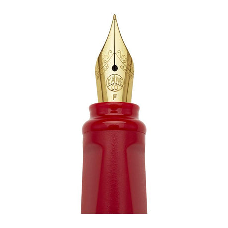 Moleskine Kaweco Fountain Pen in vibrant red with F nib, designed for comfort and elegance in writing.