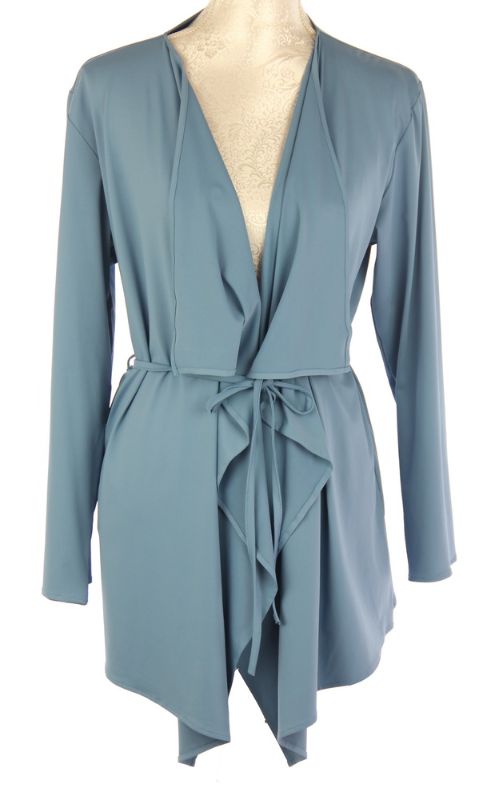 Chic Jacket Cape - Harper in Sky, crafted from soft polyester for versatile layering and a flattering fit, perfect for any occasion.