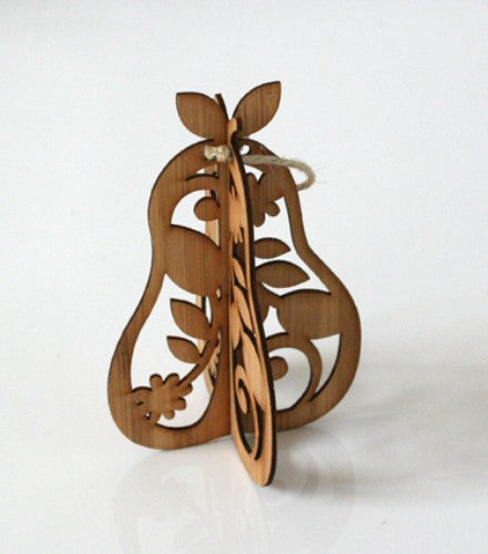 Bamboo pear-shaped ornament, 75 x 105 mm, combining elegance and eco-friendly charm for stylish home decor.