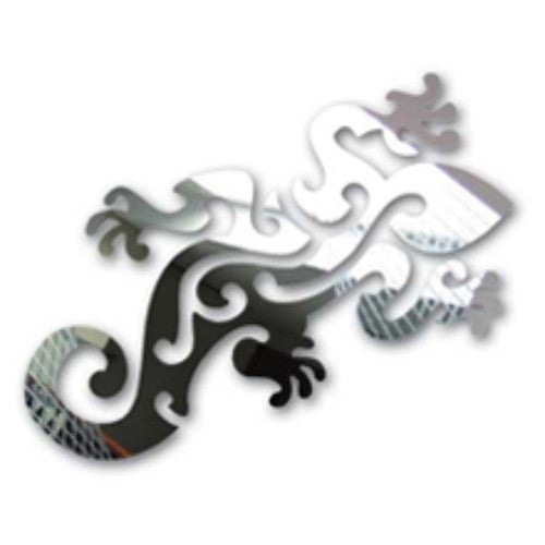 Vibrant Kiwiana wall art featuring a Fancy Gecko, crafted from lightweight mirror acrylic, ideal for enhancing indoor decor.