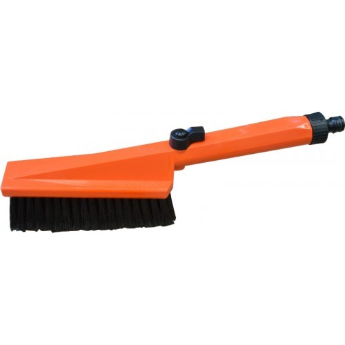 Siroflex Car Wash Brush 4620 with soft bristles and ergonomic handle for a scratch-free, professional-quality clean.