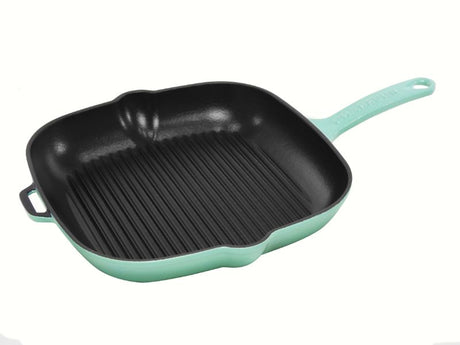 Chasseur 25cm Square Grill in Peppermint, showcasing deep grooves for healthier cooking and professional searing marks.