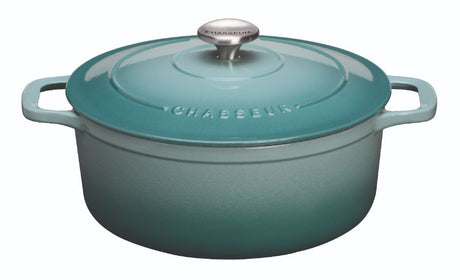 Round Chasseur French Oven in Quartz, a 24cm cast iron cocotte perfect for slow cooking, with a stylish design for stovetop to table.