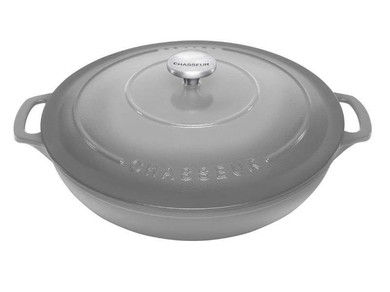 Round Chasseur casserole in Celestial Grey, 30cm cast iron pot with self-basting lid, perfect for versatile cooking.