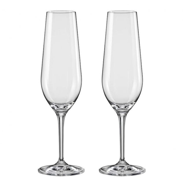 Elegant set of 2 Bohemia Amoroso flutes, 200ml each, crafted from fine crystal for celebrating special moments.