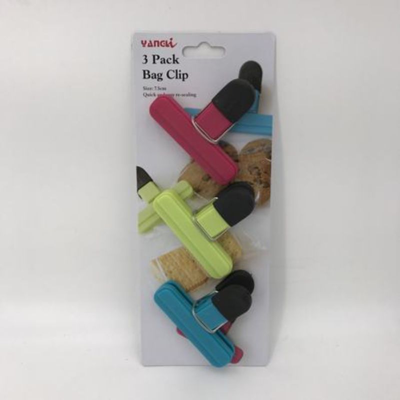 Assorted sealing clips (36pcs) in various colors, perfect for keeping snacks fresh and organized in your kitchen.