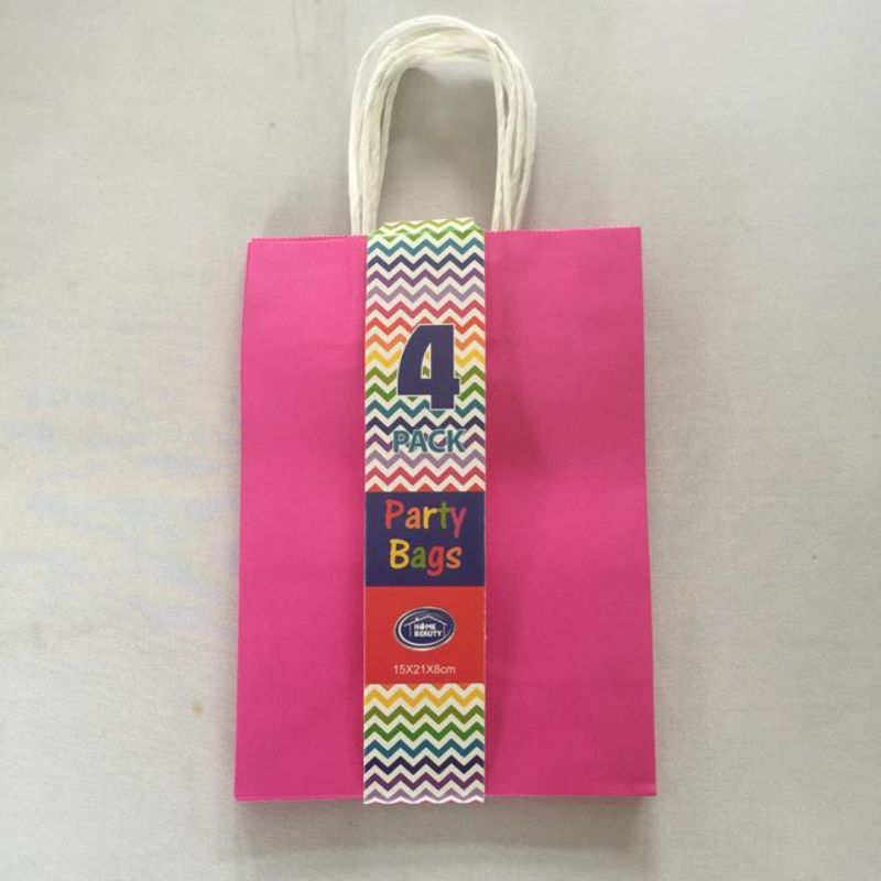 Vibrant pink gift bags measuring 15 x 21 x 8 cm, perfect for special occasions with 48 sturdy, stylish pieces.