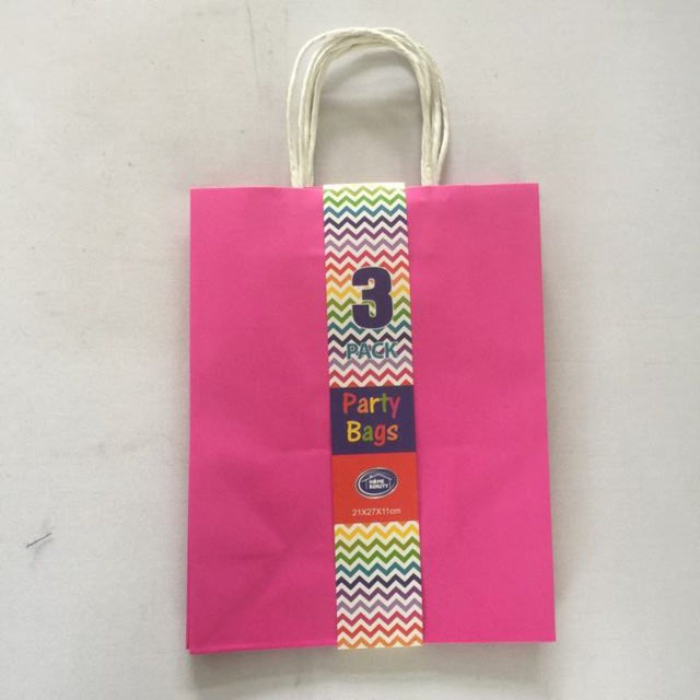 Pink gift bags (21x27x11cm) sold in sets of 36, perfect for elegant gifting at any occasion.