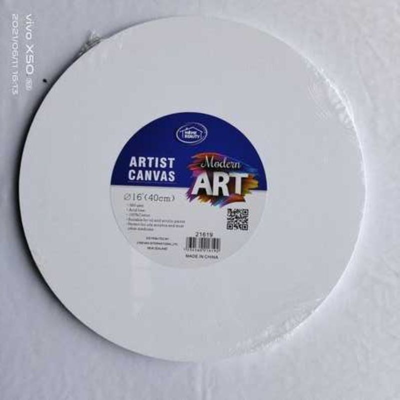 Set of 6 round 40cm artist canvases, ideal for acrylics, oils, and mixed media projects, crafted for quality and versatility.
