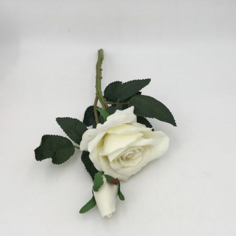 Set of 12 lifelike artificial flowers, perfect for elegant home decor, events, and long-lasting arrangements.