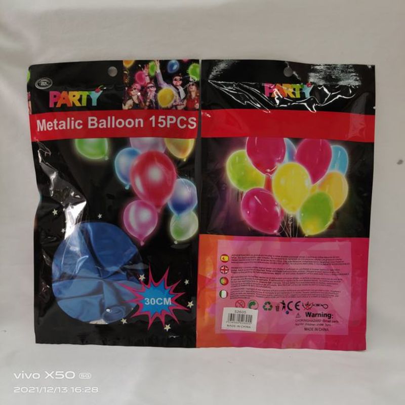 Metallic blue balloons, 30cm, bulk pack of 180, perfect for elevating any celebration with elegant decorations.
