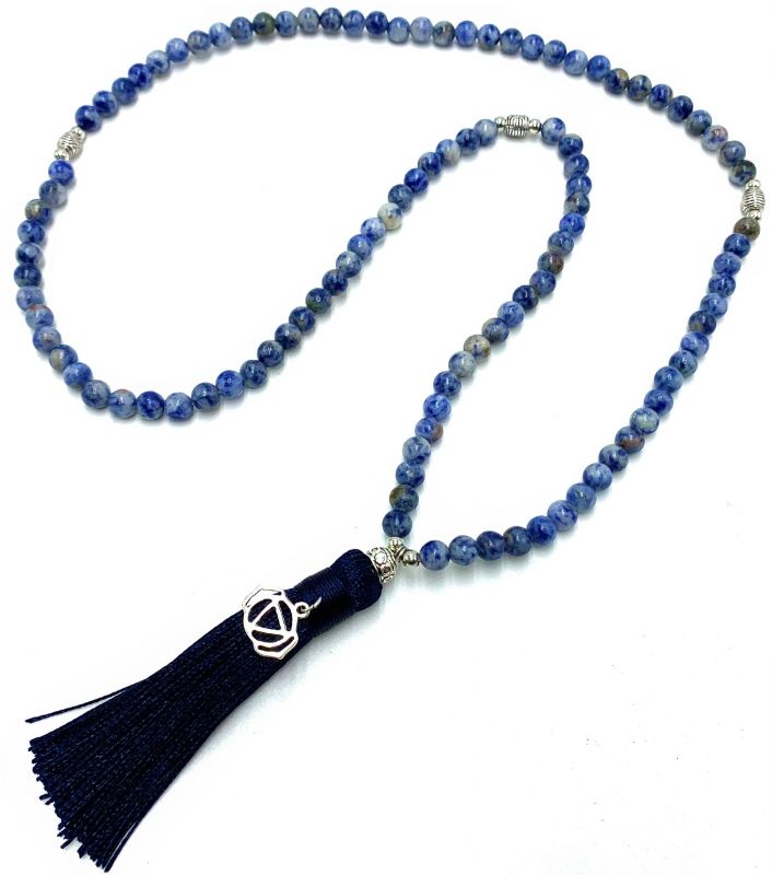 Mala beads made of Sodalite with a Third Eye Chakra charm, ideal for meditation and enhancing intuition, measuring 70cm long.