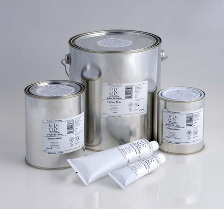 Vibrant crimson artist oil paint in a 500ml bottle, ideal for professional techniques and long-lasting artwork.