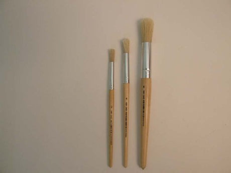 Das 1801 Round Bristle Brush #2 for versatile painting in watercolor, acrylic, and oil with durable bristles for precision.