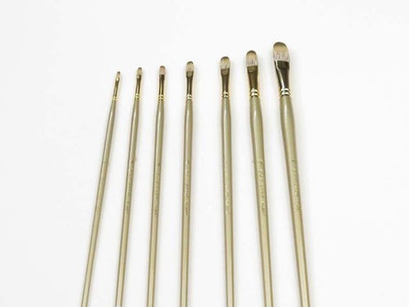 DASS2100 Syn-Mong L/H Filbert #16 artist brush with premium filaments, gold ferrule, and elegant design for versatile painting.