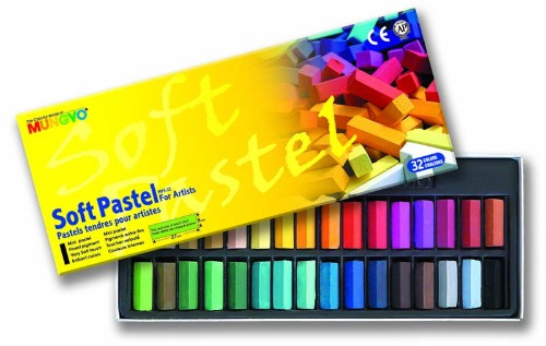 Vibrant 32-color Mungyo pastel set for artists, featuring rich pigments and smooth texture for stunning artwork.