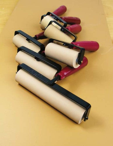 Speedball Soft Lino Roller 3" featuring a soft rubber design, ergonomic handle, and durable steel frame for effortless printing.