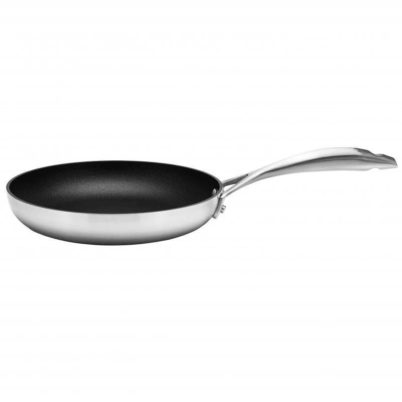 SCANPAN CS Fry Pan 24cm with Stratanium+ non-stick, five-layer construction, ergonomic handle, and oven-safe up to 260°C.