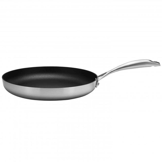 32cm Scanpan CS Fry Pan showcasing a durable stainless steel exterior and advanced non-stick surface for versatile cooking.