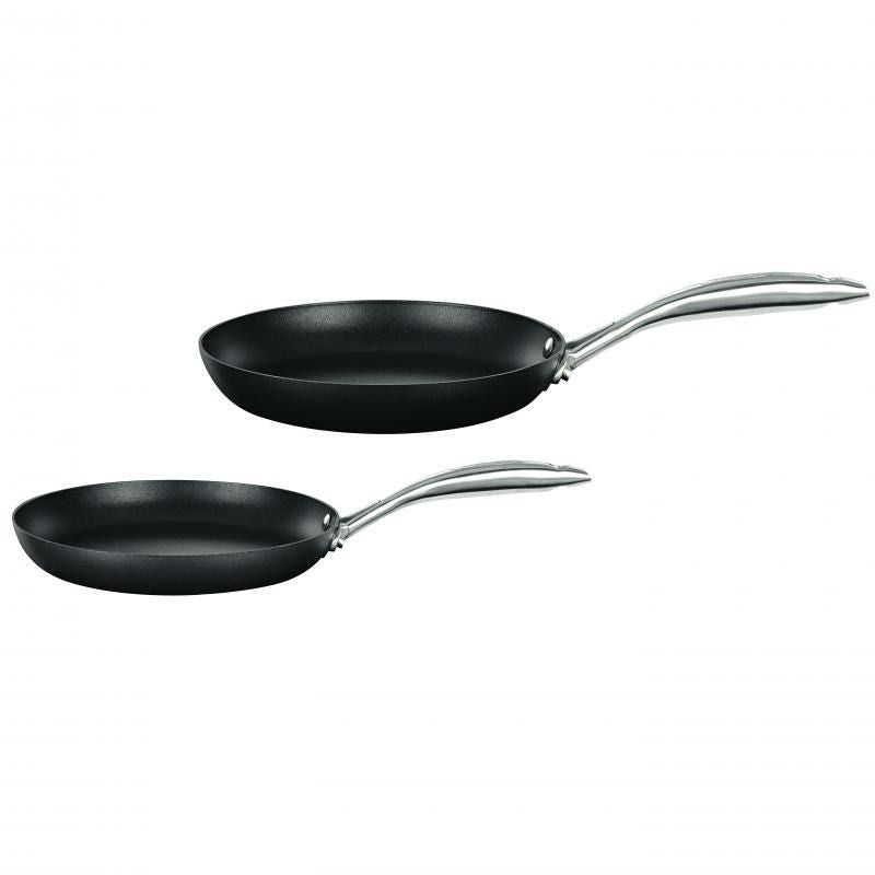 Scanpan Pro IQ 2-piece fry pan set with 24cm and 28cm sizes, featuring ergonomic handles and advanced nonstick coating.