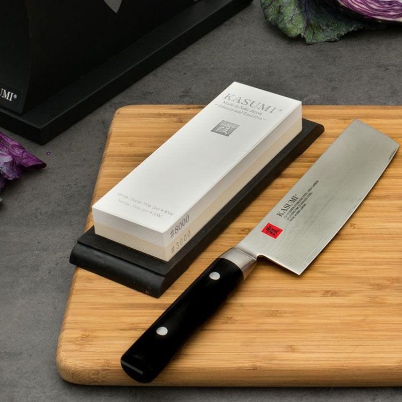 Kasumi Combination Sharpening Whetstone featuring dual 3000/8000 grit for precise knife sharpening and polishing.