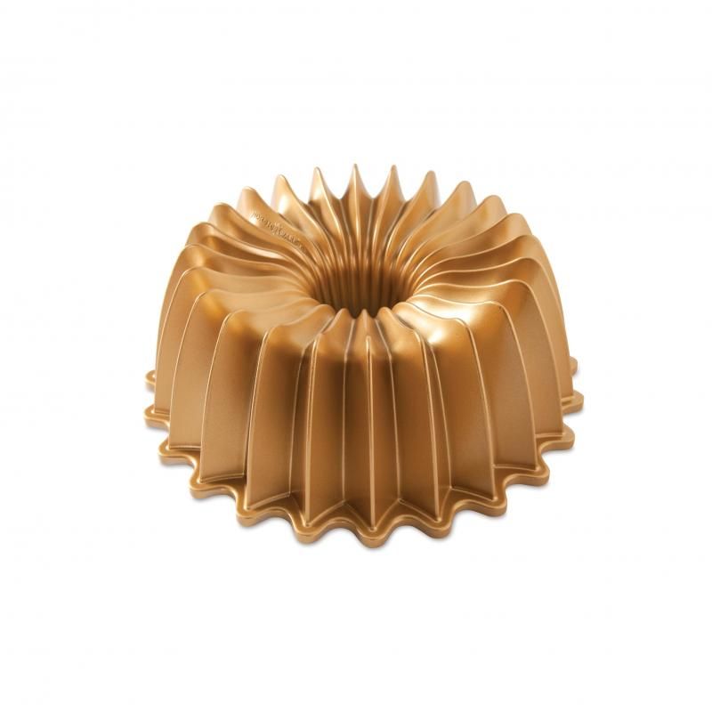 Nordic Ware Brilliance Bundt® Pan, cast aluminum with nonstick interior, 10-cup capacity for easy baking and cleanup.