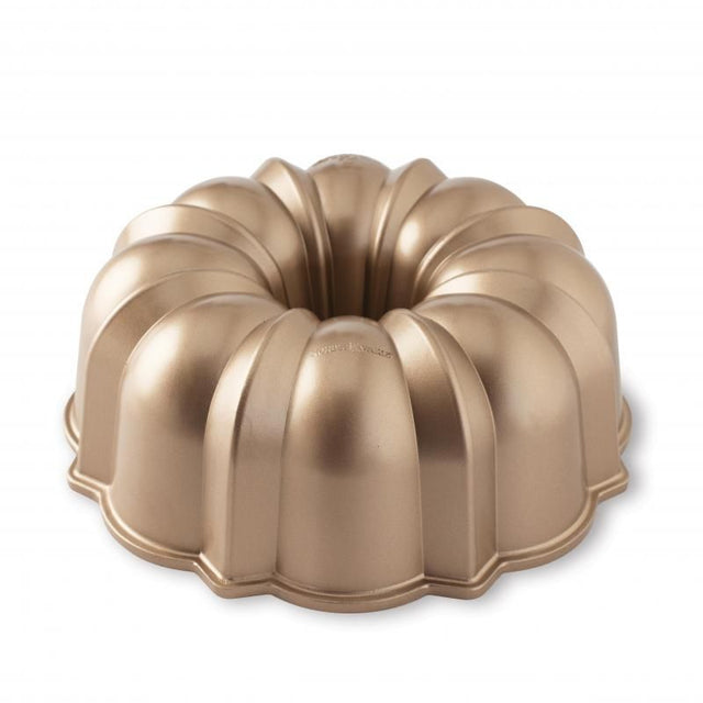 Nordic Ware Toffee Original Bundt Pan, 12-cup capacity, cast aluminum with copper finish for elegant baking and easy cleanup.