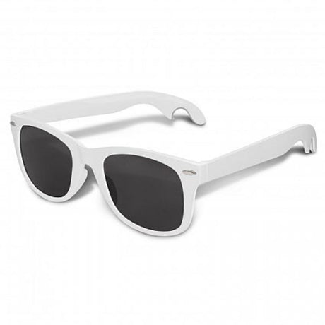 Stylish white sunglasses featuring bottle openers on the arms and UV protection, perfect for outdoor adventures. Set of 30.