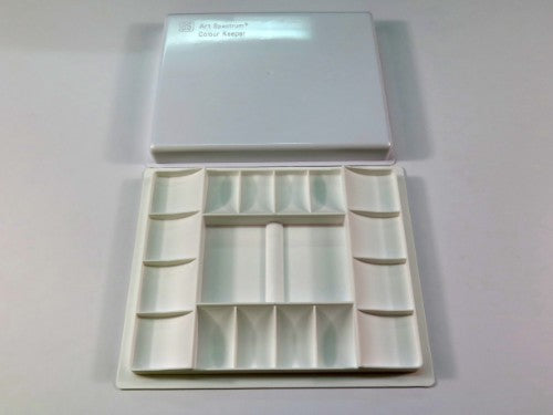 Robust plastic palette with 16 wells and lid, perfect for watercolor and acrylic painting, ensuring vibrant color mixing.