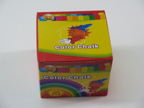 Vibrant 100-piece set of non-toxic colored chalk for creative art projects, measuring 7.5 cm long and 1 cm wide.