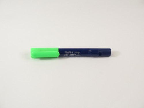 Vibrant green Dong-A Jet Stick Highlighter with transparent housing for easy ink level monitoring and smooth consistent lines.