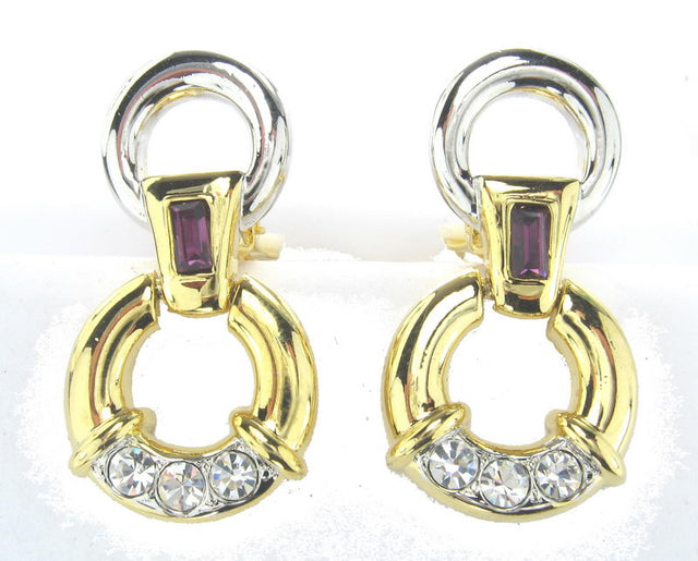 Gold rhodium-finish earrings combining elegance and durability, perfect for everyday wear or special occasions.