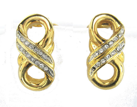 Elegant gold earrings with shimmering rhodium plating, perfect for any occasion and designed for comfort and style.