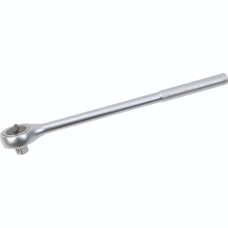 Tactix 3/4in drive ratchet handle, 43 teeth, 500mm chrome-vanadium steel for heavy-duty tasks in tight spaces.