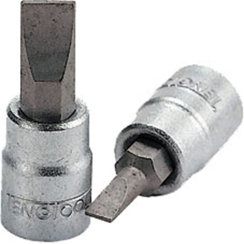 Precision-engineered 7mm bit socket made of chrome vanadium steel, perfect for tight spaces and various fastening tasks.