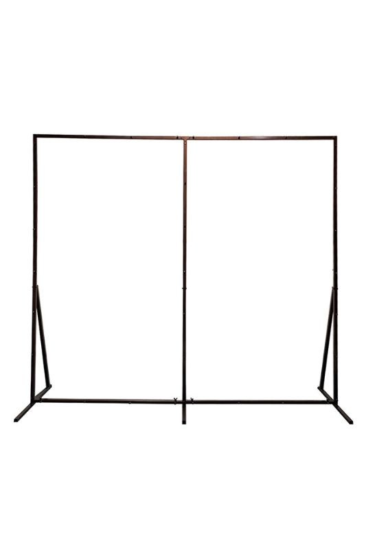 Portable bronze flower wall frame backdrop for events, featuring sturdy support and easy assembly for floral displays.