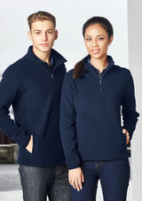 Men's black 1/2 zip pullover in size XL, made of lightweight fleece, featuring concealed pockets and a contemporary fit.