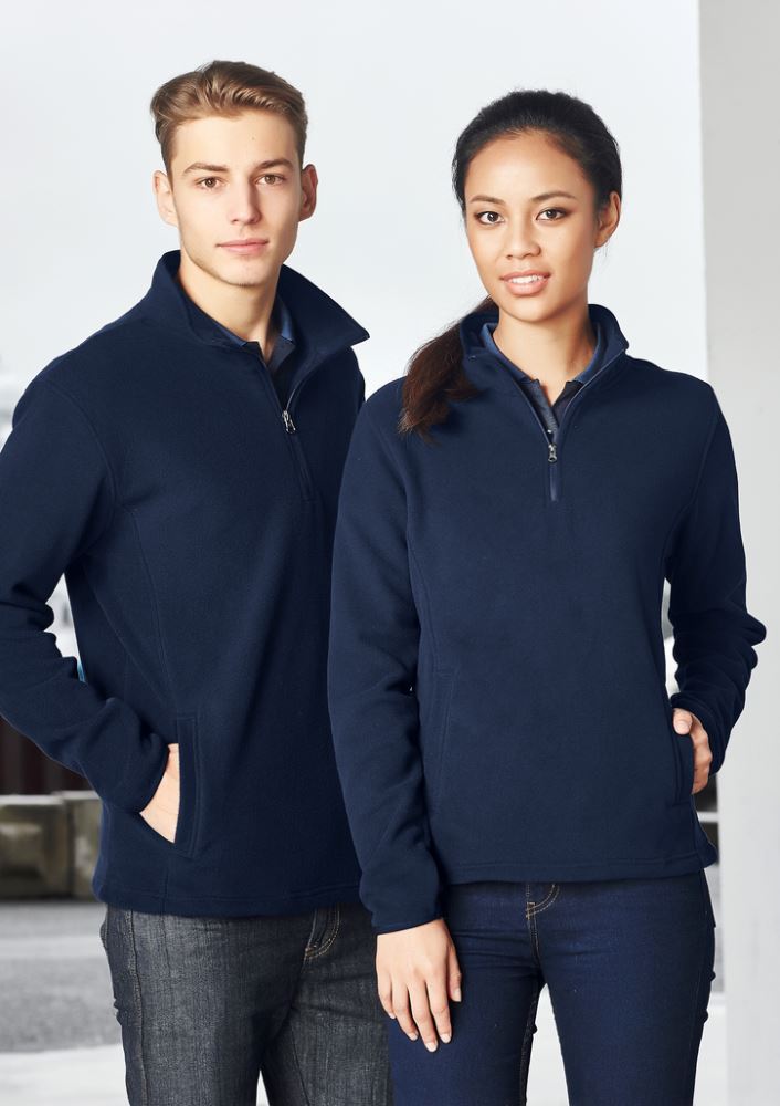 Men's Trinity 1/2 Zip Pullover in Black, size M, featuring micro fleece, concealed pockets, and modern trim for versatile style.