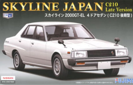 Detailed model kit of Fujimi's 1/24 Skyline 2000 GT-E, perfect for car enthusiasts and aspiring builders aged 10 and up.