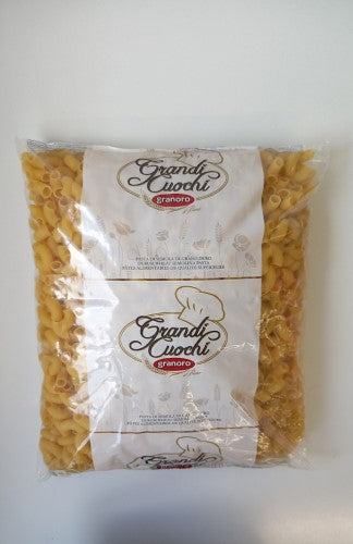 Pasta Granoro Large Elbows Gomiti 3kg bag, premium durum wheat perfect for Bolognese or macaroni and cheese dishes.