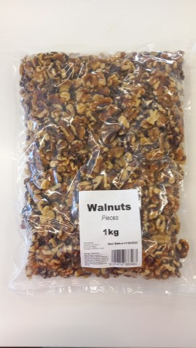 Bag of Walnut Pieces (1kg), ideal for baking, cooking, or snacking, offering rich flavor and essential nutrients.