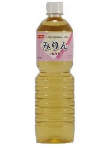 880ml bottle of gluten-free Wine Mirin Rice Sweet Cooking Sake, perfect for enhancing flavors in various dishes.