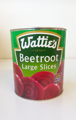 Canned large beetroot slices from Watties, perfect for enhancing salads, sandwiches, and appetizers with vibrant color.