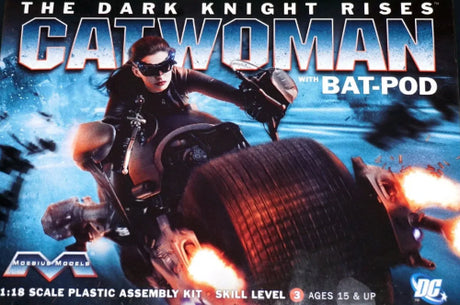 Detailed model kit of Catwoman with Bat-Pod, featuring 1:18 scale motorcycle and resin figure for collectors and hobbyists.