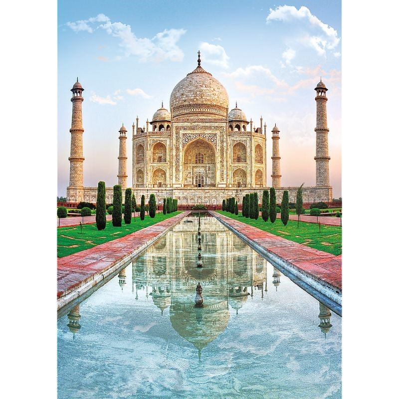 Trefl '500' puzzle featuring the Taj Mahal, designed for quality and enjoyment with precision-cut interlocking pieces.