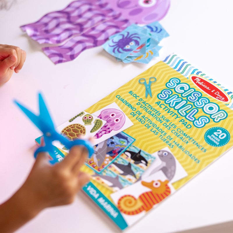 Melissa & Doug's Sea Life Scissor Skills pad: 20 ocean-themed projects for kids, enhancing creativity and fine motor skills safely.