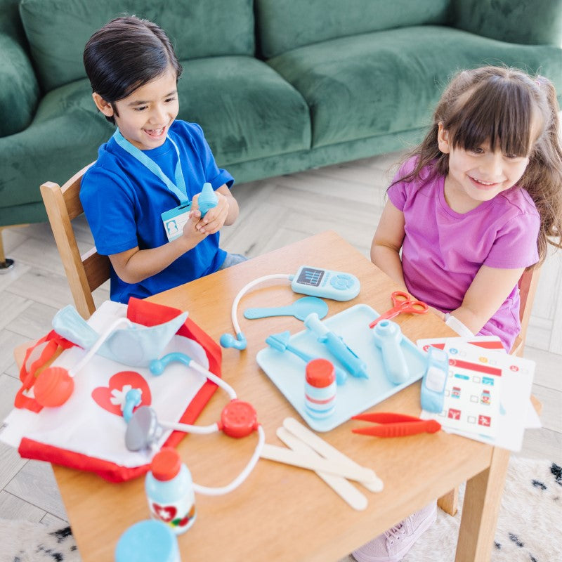 Child-friendly 25-piece doctor kit play set featuring realistic tools for imaginative healthcare role-play and nurturing fun.