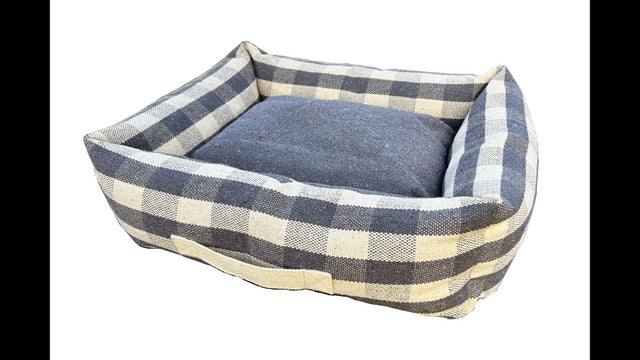 Eco-friendly green dog bed measuring 60x50cm, featuring a stylish check pattern and non-skid bottom for comfort and stability.