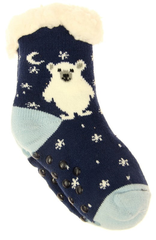 Soft polar bear fleece socks for kids in medium size, perfect for cozy warmth and style this winter. Set of 2 included.